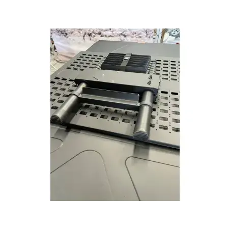 Support d'échelle télescopique plaque Molle sur tente de toit LT-50 Lightweight Alu-Cab